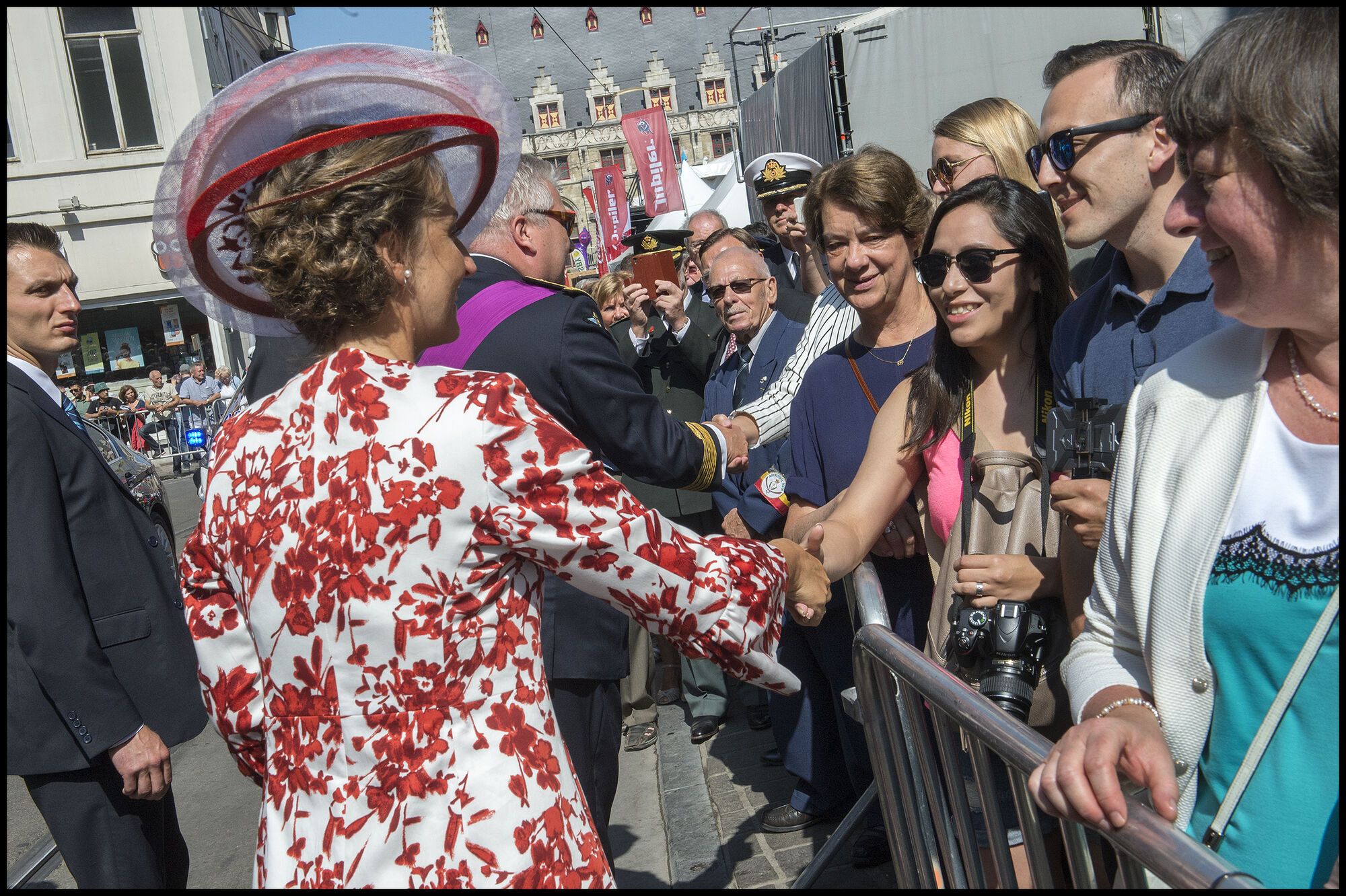 Koninklijk bezoek van Prins Laurent en Prinses Claire voor nationale feestdag